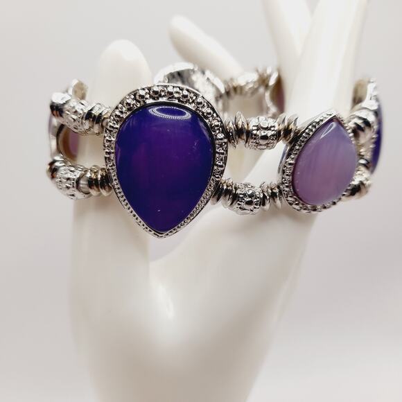 Purple Lavender Silver Stretch Bracelet Teardrop Cabochon 7” Elegant - Picture 3 of 8